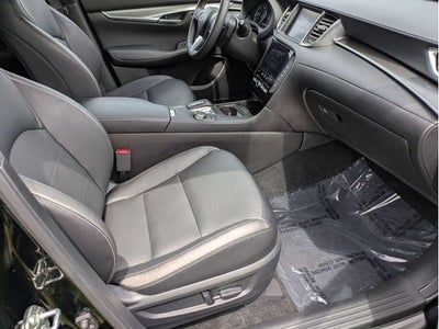2024 INFINITI QX50 LUXE