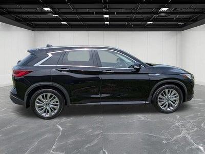 2024 INFINITI QX50 LUXE