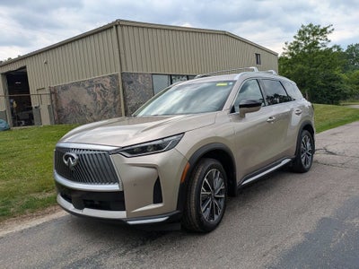 2026 INFINITI QX60 LUXE
