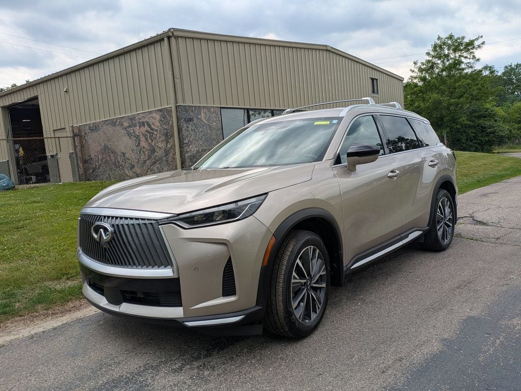 2026 INFINITI QX60 LUXE