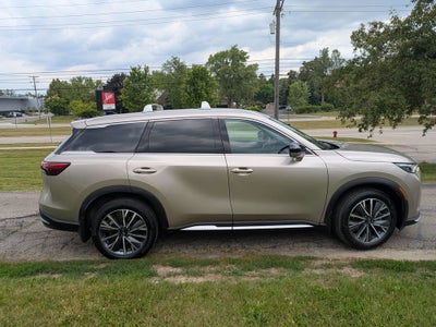 2026 INFINITI QX60 LUXE
