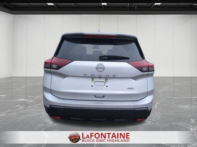 2025 Nissan Rogue SV