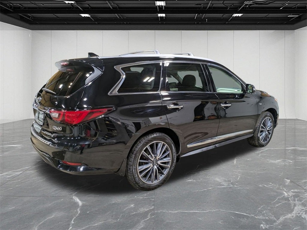 2019 INFINITI QX60 LUXE