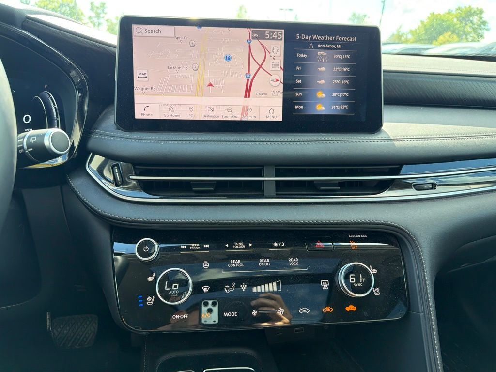 2024 INFINITI QX60 Sensory