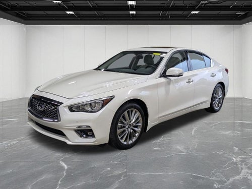 2023 INFINITI Q50 LUXE