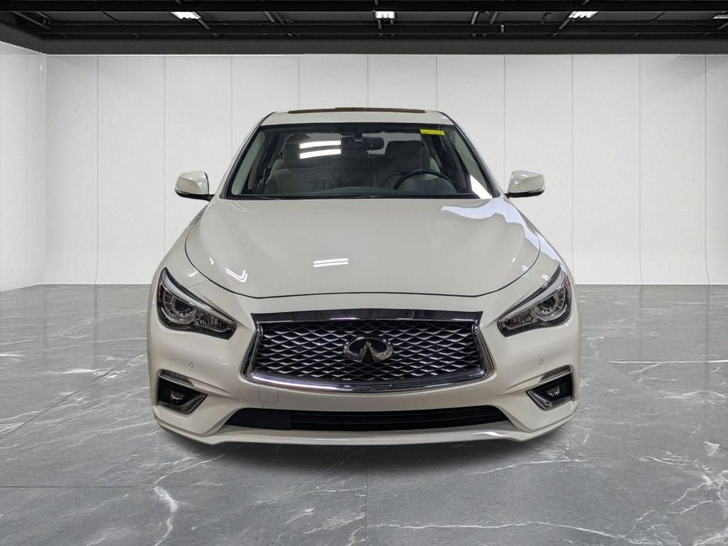 2023 INFINITI Q50 LUXE