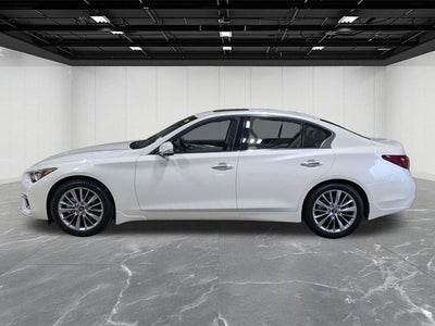 2023 INFINITI Q50 LUXE