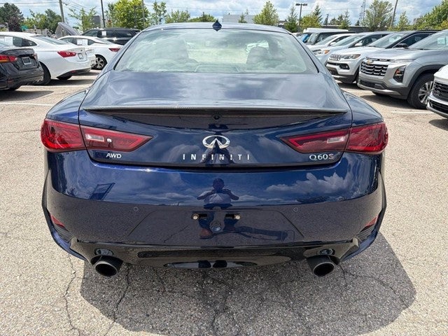 2022 INFINITI Q60 Red Sport 400