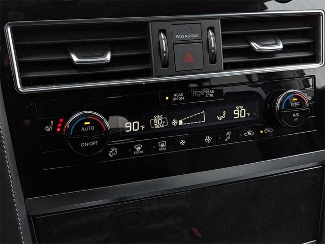 2022 INFINITI QX80 LUXE