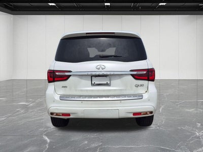 2024 INFINITI QX80 LUXE
