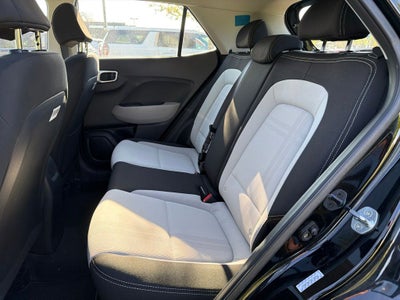 2022 Hyundai Venue SEL
