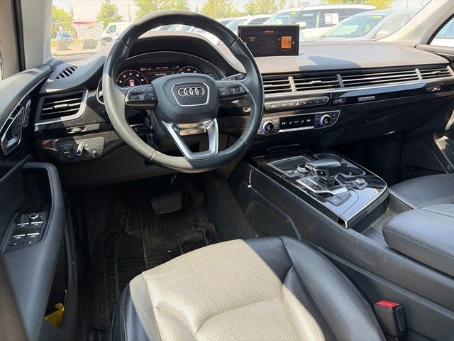 2019 Audi Q7 55 Premium Plus quattro