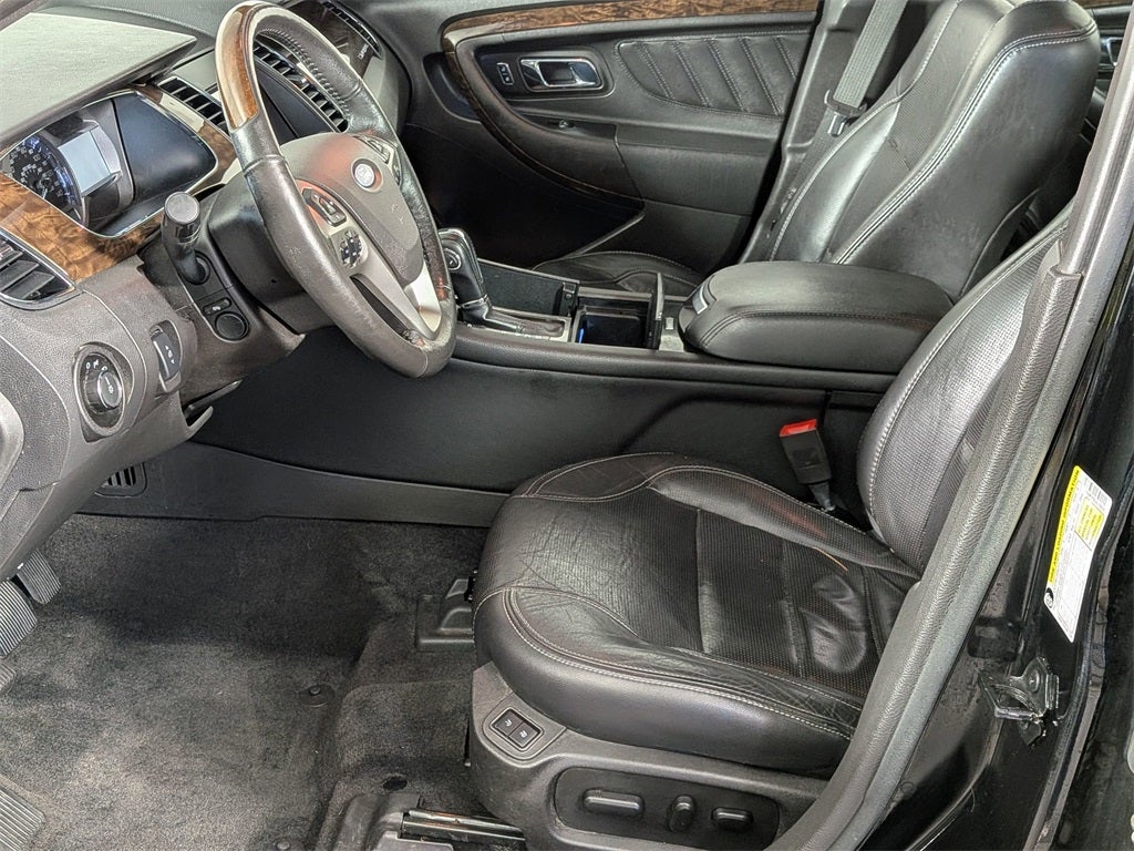 2018 Ford Taurus Limited