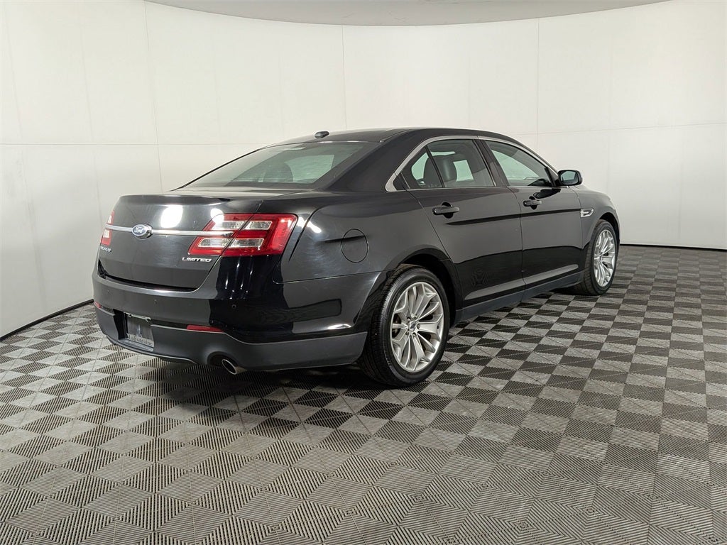 2018 Ford Taurus Limited