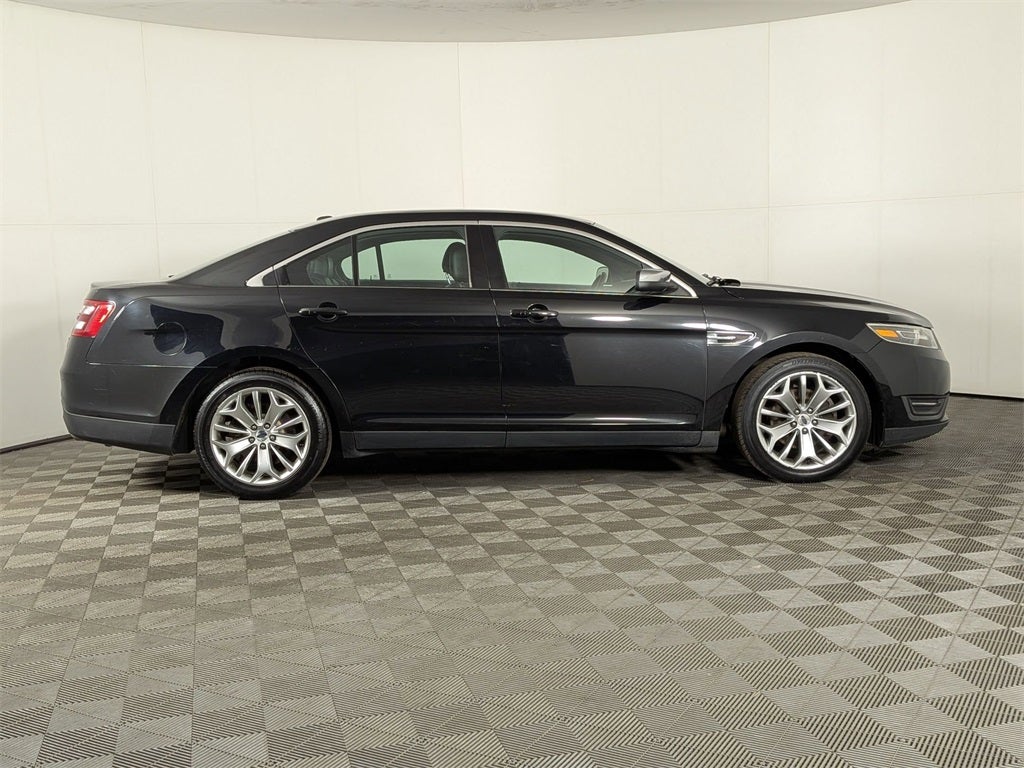 2018 Ford Taurus Limited