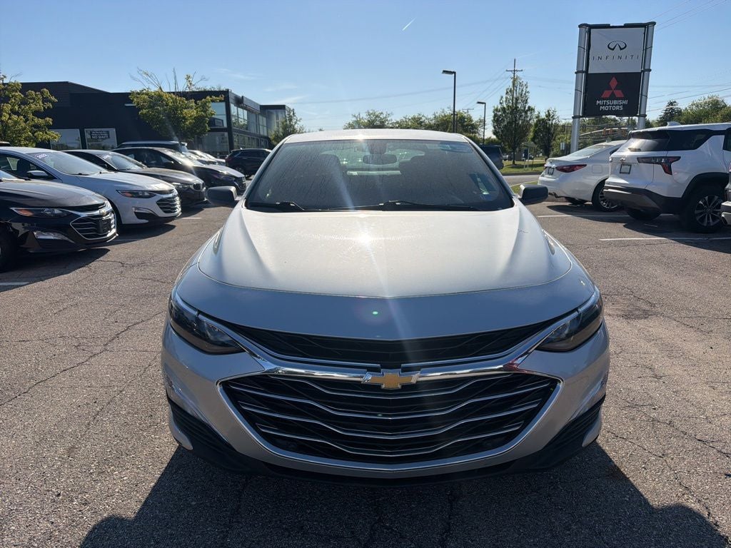 2021 Chevrolet Malibu LS 1FL