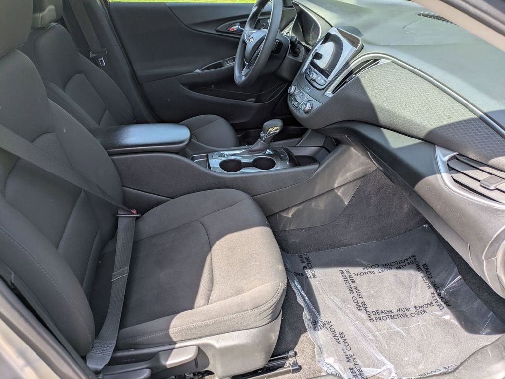 2021 Chevrolet Malibu LS 1FL