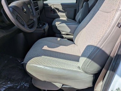 2024 Chevrolet Express 3500 LT Passenger
