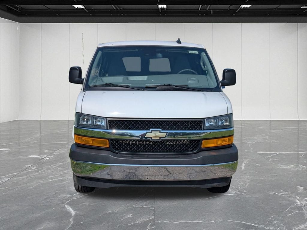 2024 Chevrolet Express 3500 LT Passenger