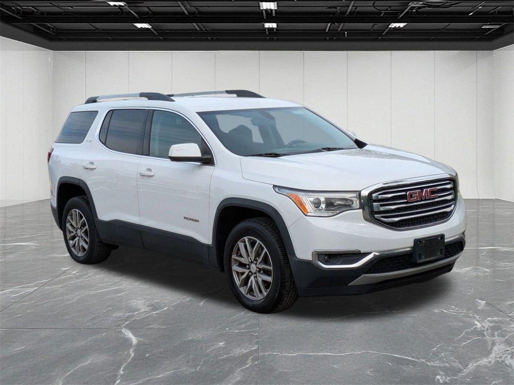 2017 GMC Acadia SLE-2