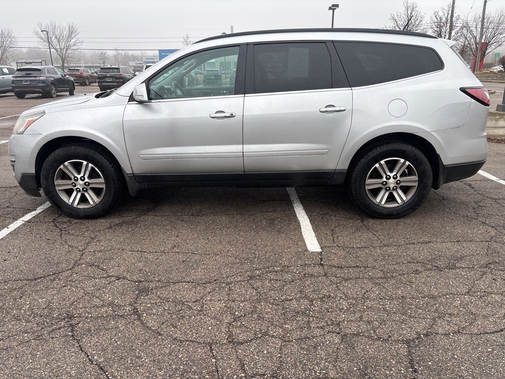 2017 Chevrolet Traverse 2LT 2LT