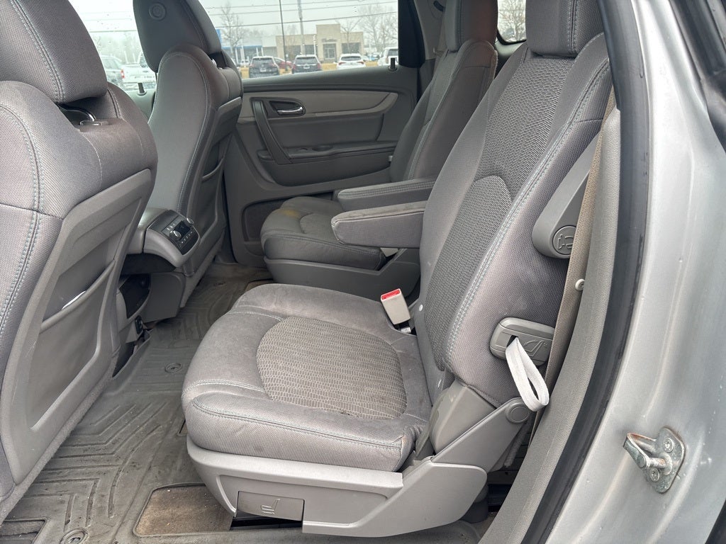 2017 Chevrolet Traverse 2LT 2LT