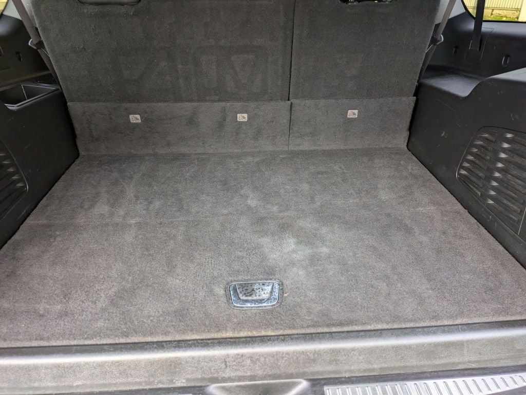 2017 Cadillac Escalade ESV Luxury