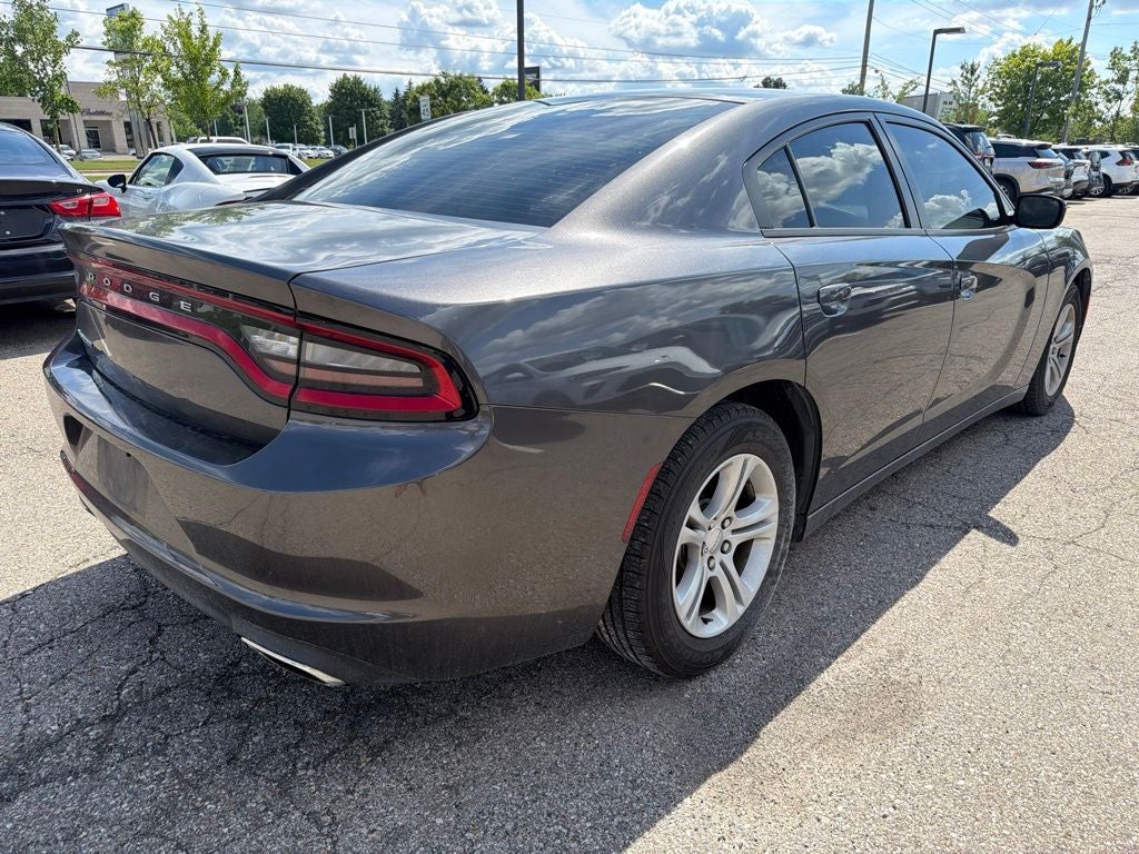 2016 Dodge Charger SE