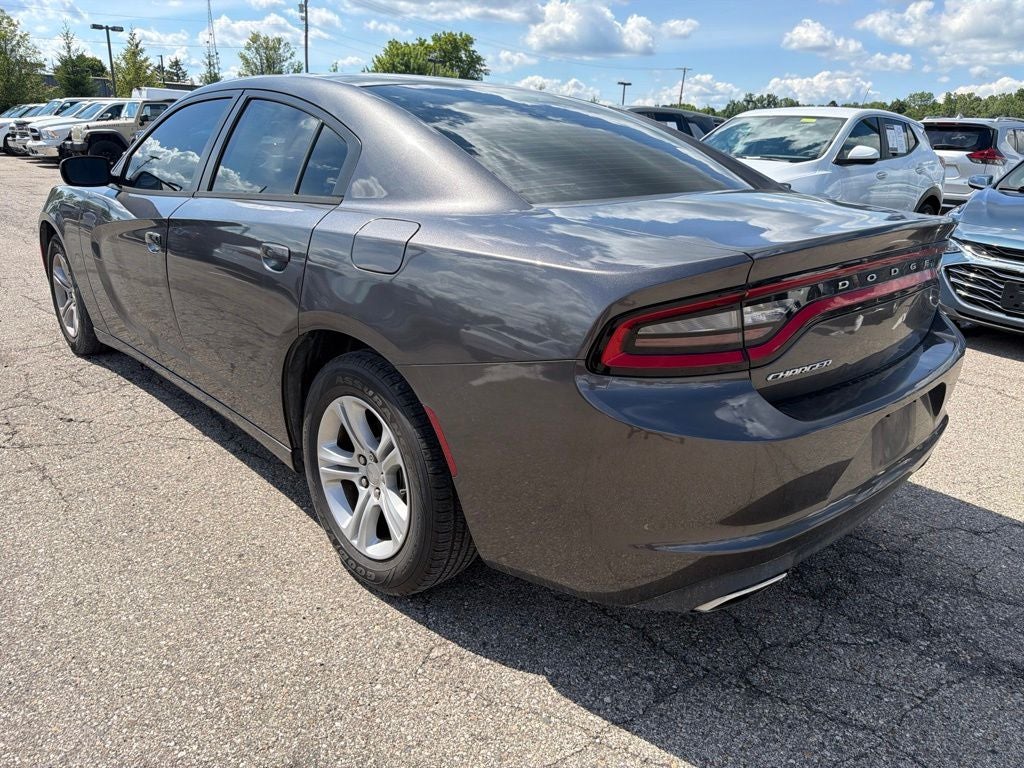 2016 Dodge Charger SE