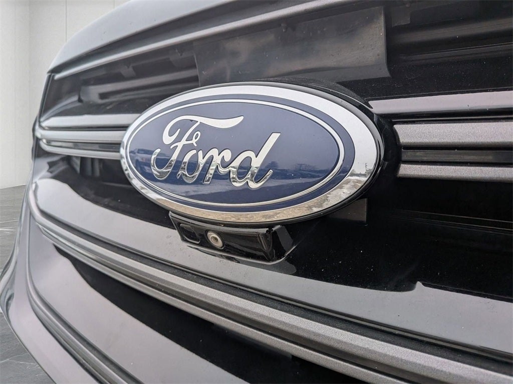 2018 Ford Edge Sport