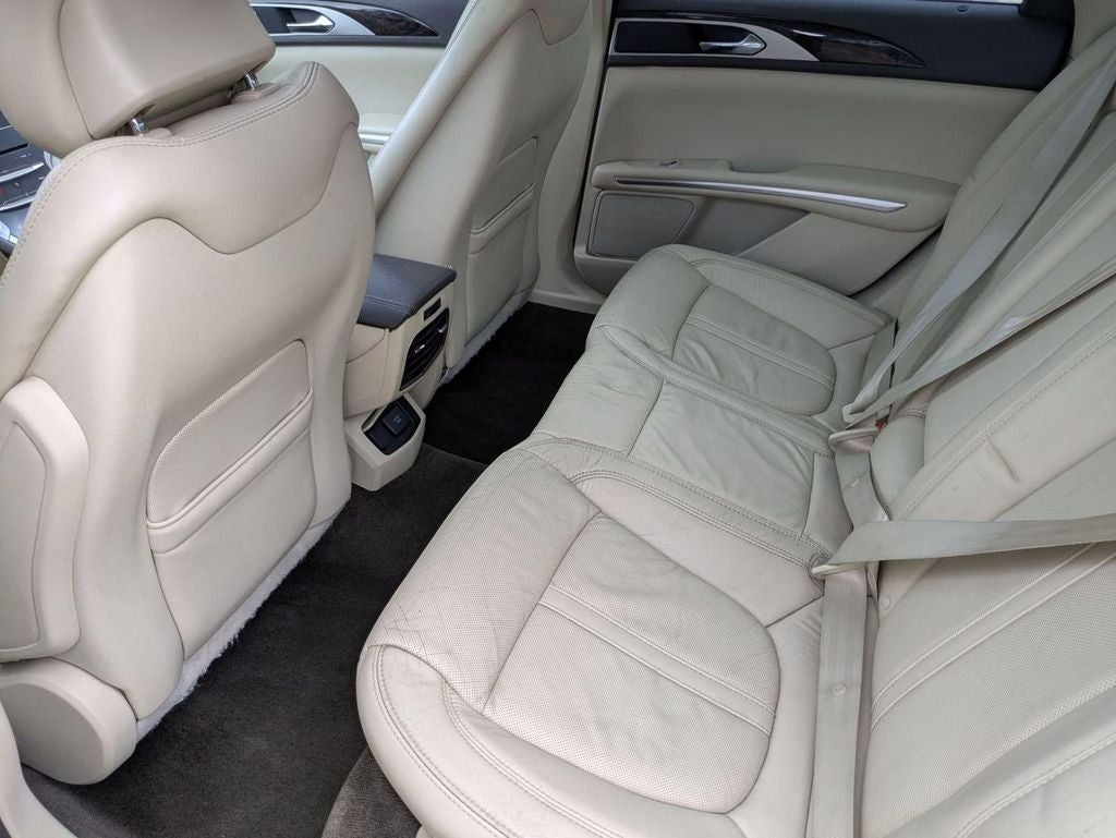 2015 Lincoln MKZ Base