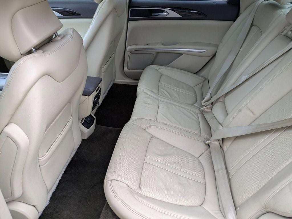 2015 Lincoln MKZ Base