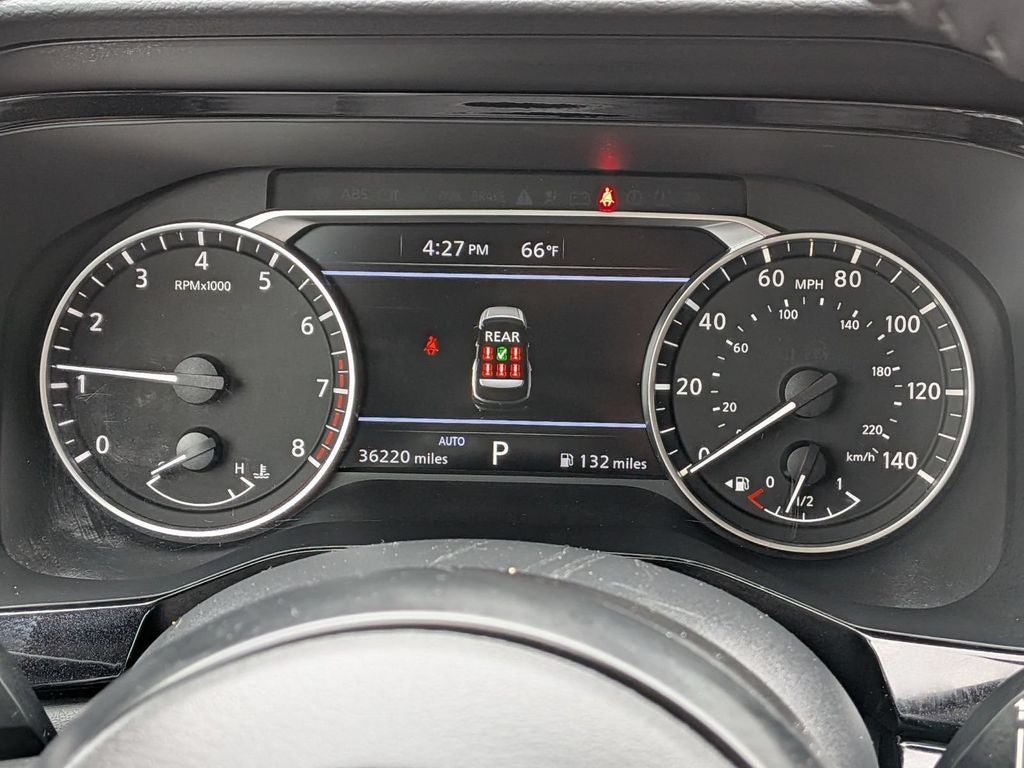 2025 Nissan Pathfinder SV