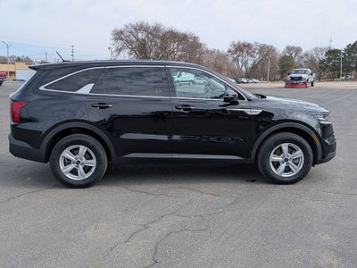 2023 Kia Sorento LX