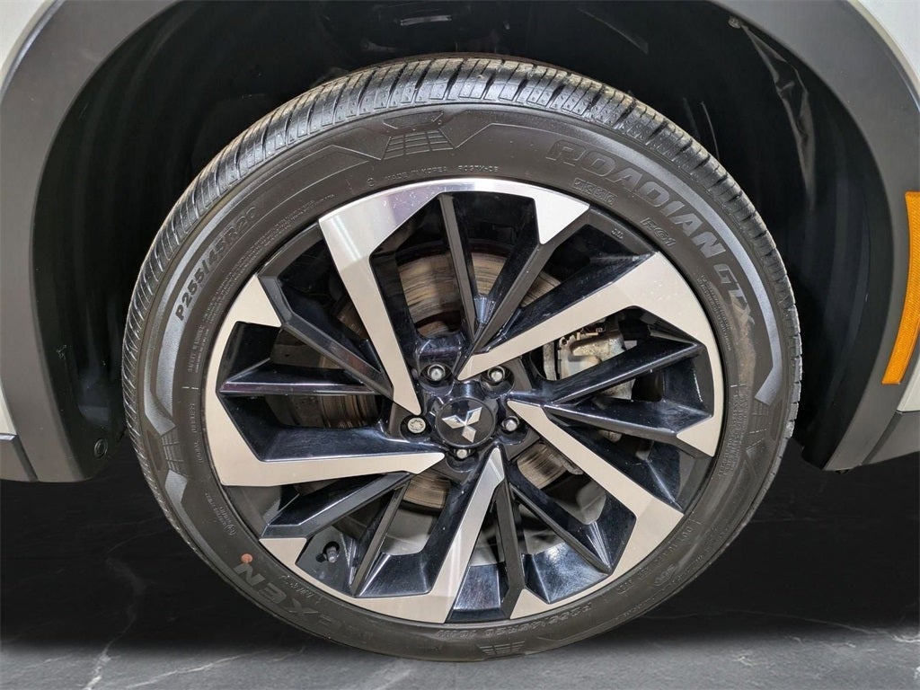 2022 Mitsubishi Outlander ES