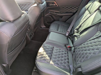 2022 Mitsubishi Outlander SEL