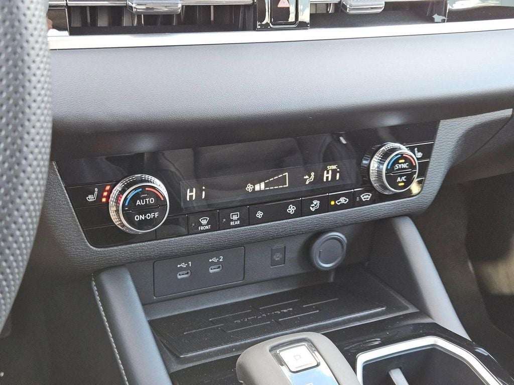 2025 Mitsubishi Outlander Trail Edition