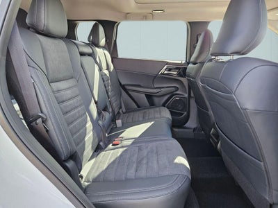 2025 Mitsubishi Outlander Trail Edition