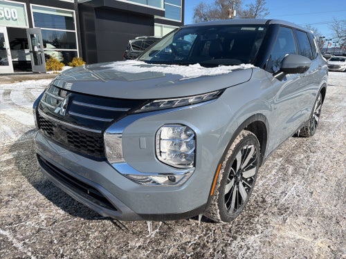 2025 Mitsubishi Outlander SEL