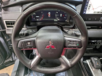 2025 Mitsubishi Outlander SEL