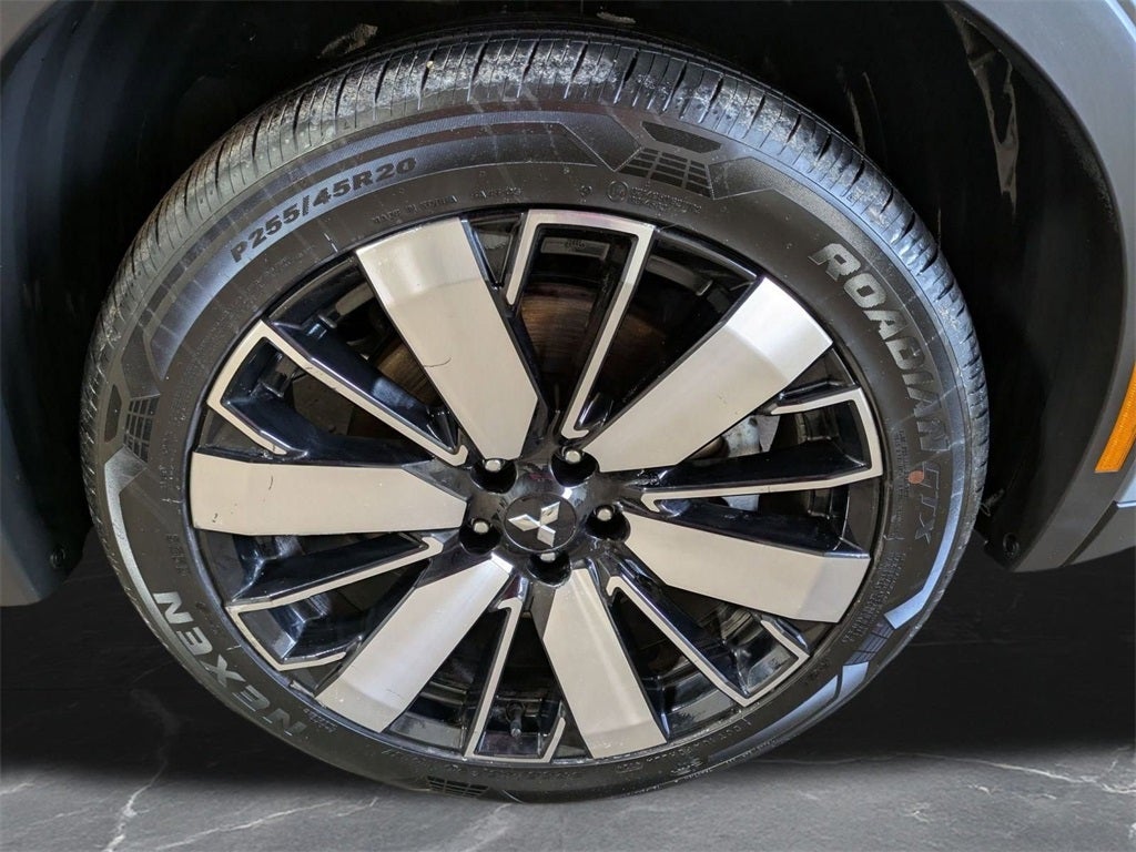 2025 Mitsubishi Outlander SEL