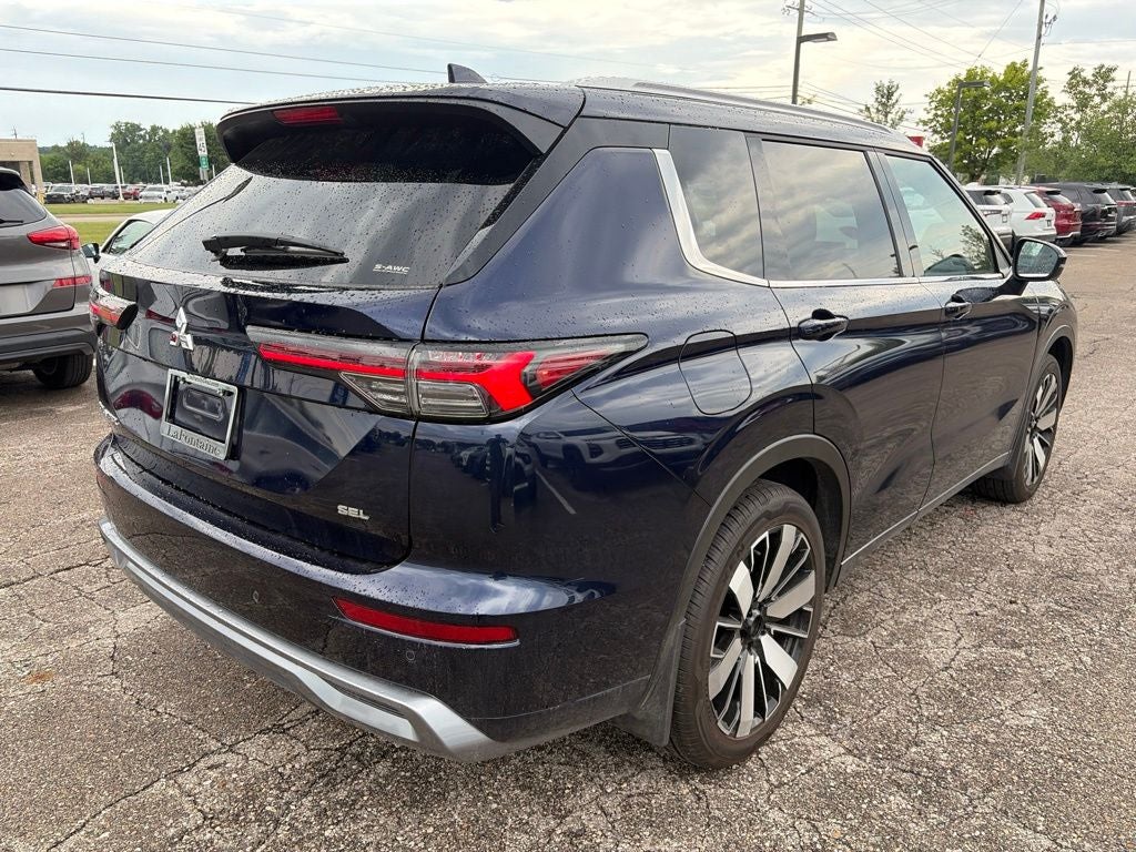 2026 Mitsubishi Outlander SEL