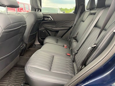 2026 Mitsubishi Outlander SEL