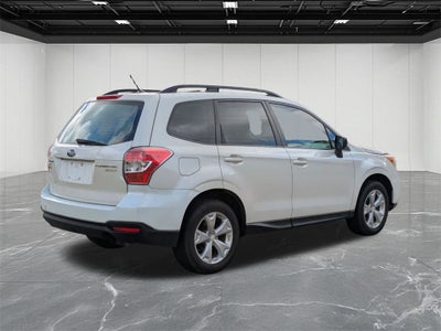 2015 Subaru Forester 2.5i