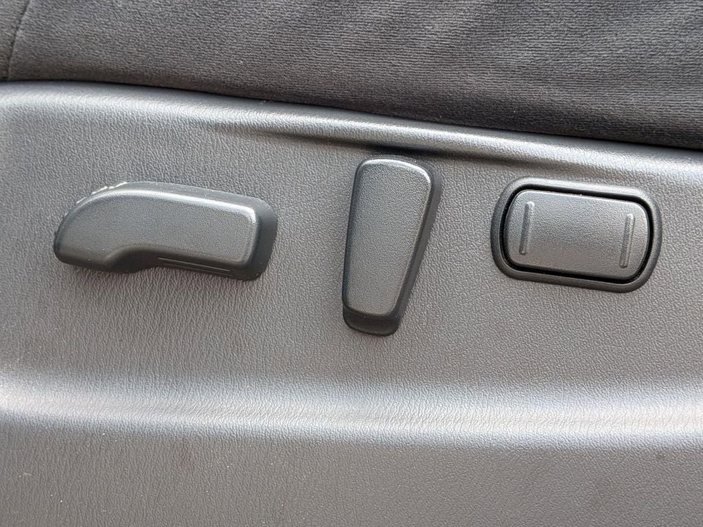 2020 Nissan Armada SV