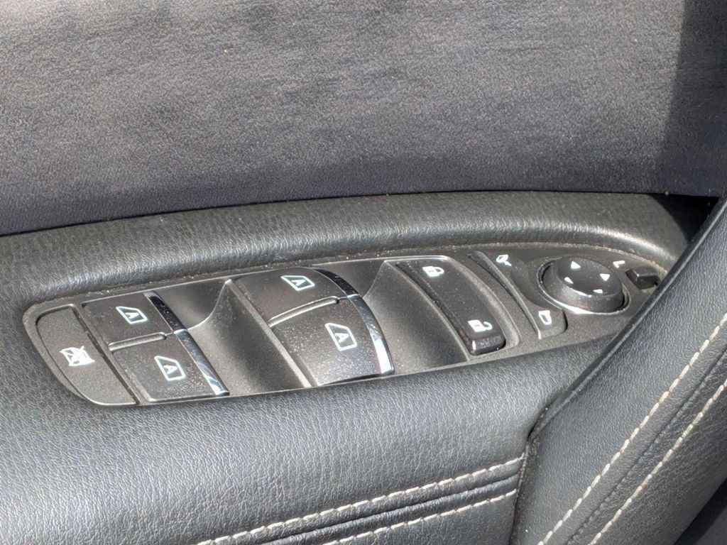 2020 Nissan Armada SV