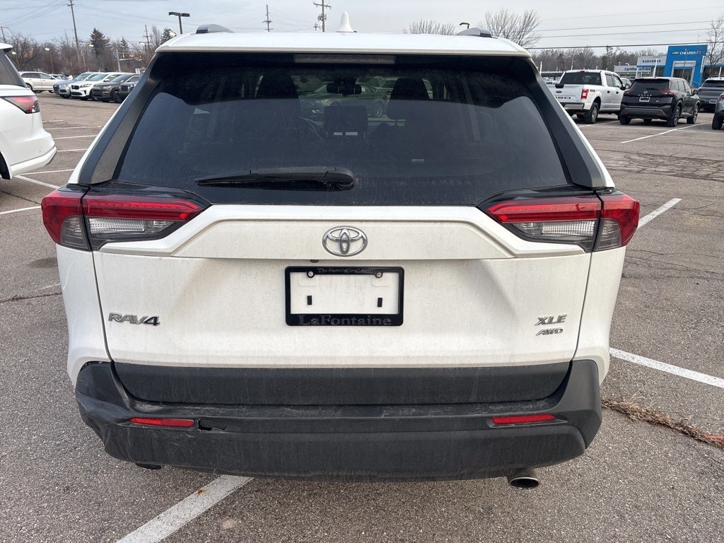 2019 Toyota RAV4 XLE Premium