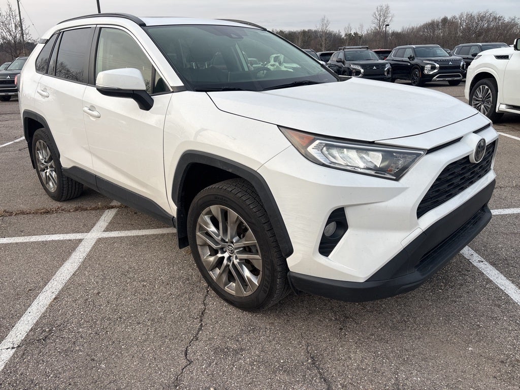 2019 Toyota RAV4 XLE Premium