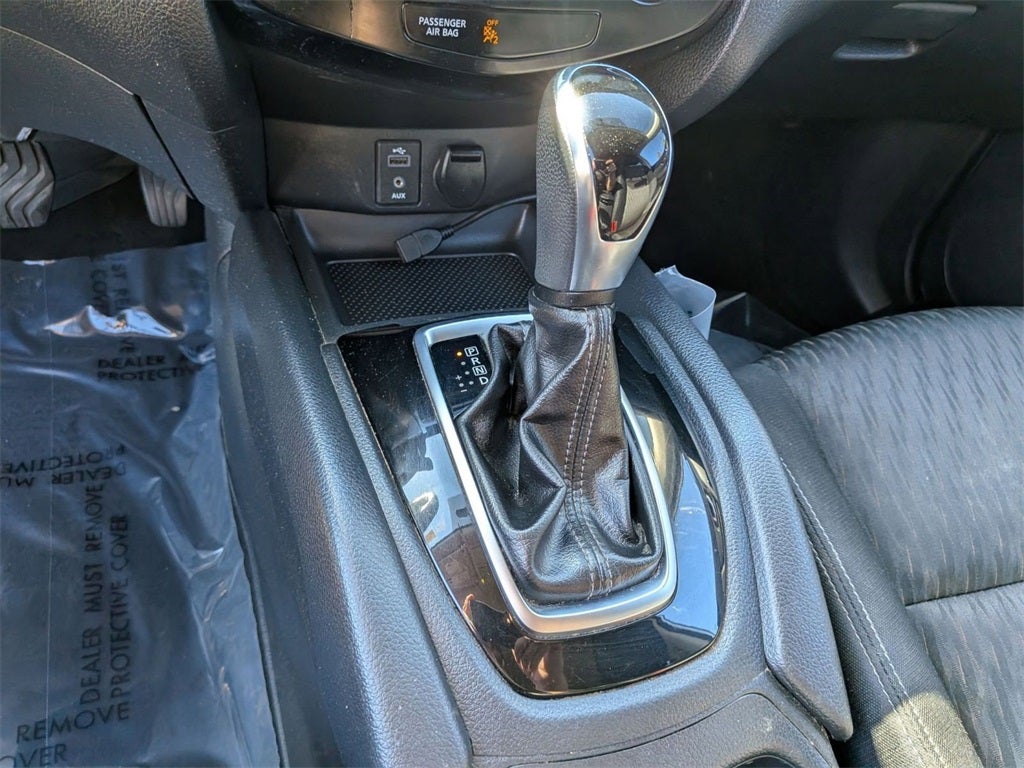 2017 Nissan Rogue SV