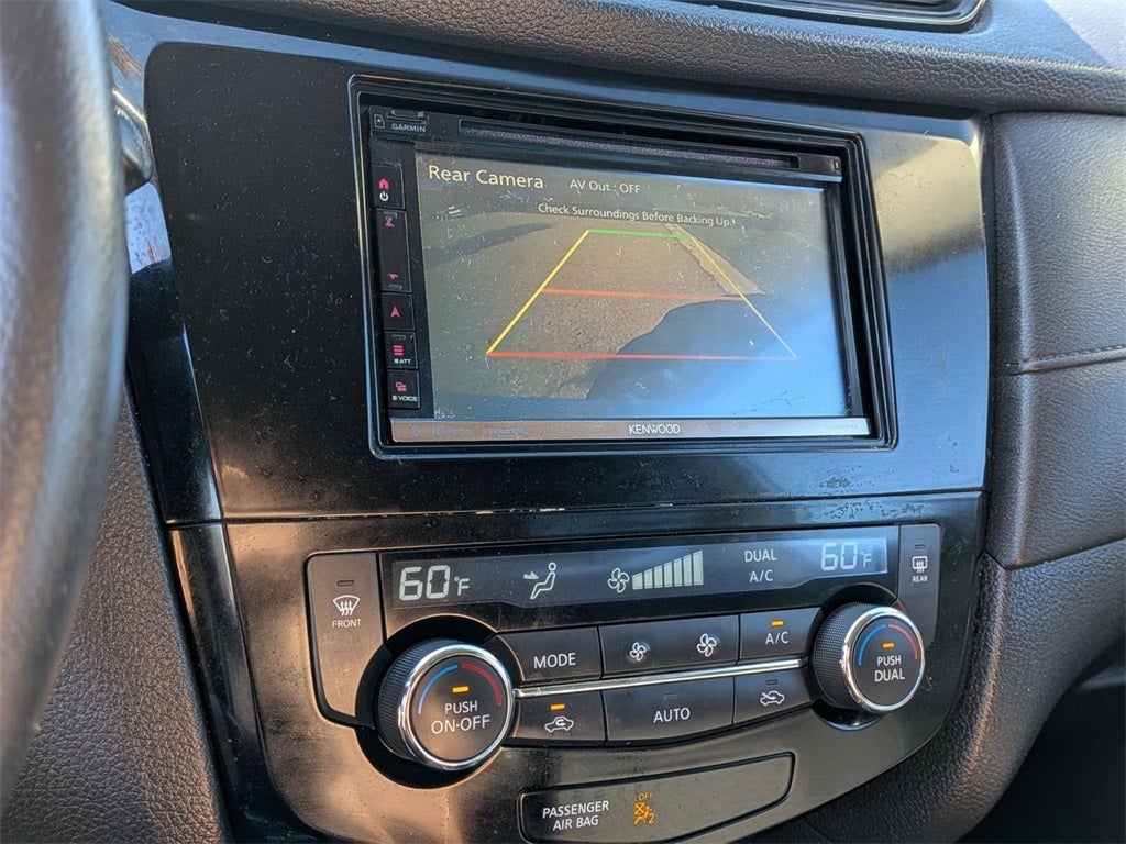 2017 Nissan Rogue SV